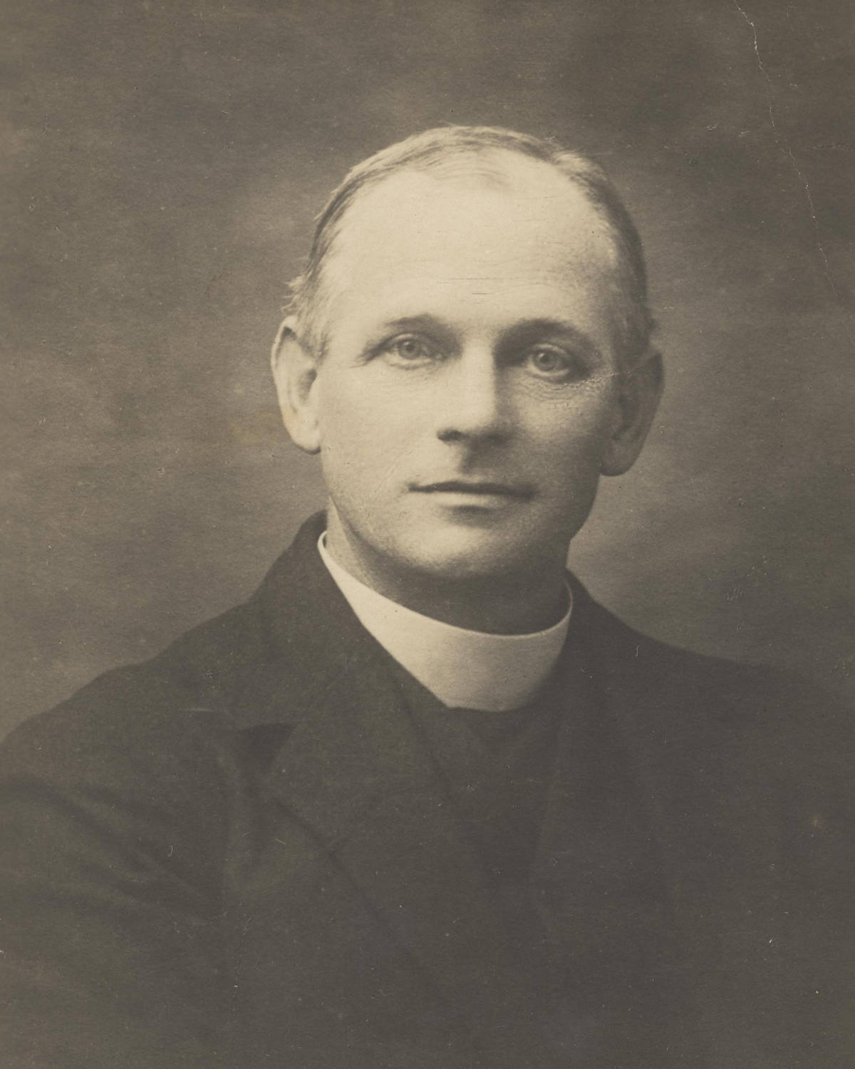 Reverend E G Muschamp, Headmaster of The Hutchins School, 1907–08 ...